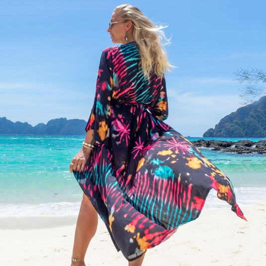 Saída de Praia Longa Estampada Kimono Preto Tie Dye - SEREIA DE LUXO BEACH WEAR